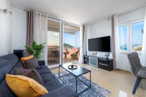 Goldensky New Apartman