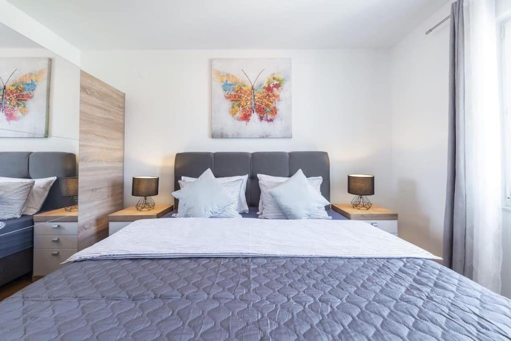 Apartman Goldensky New